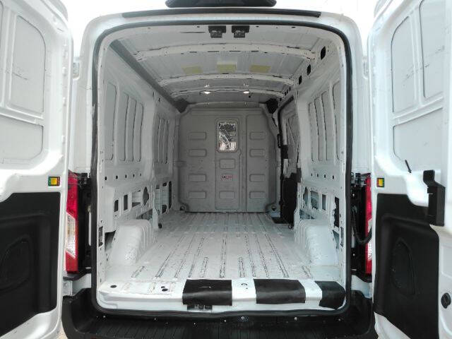 2025 Ford Transit 250