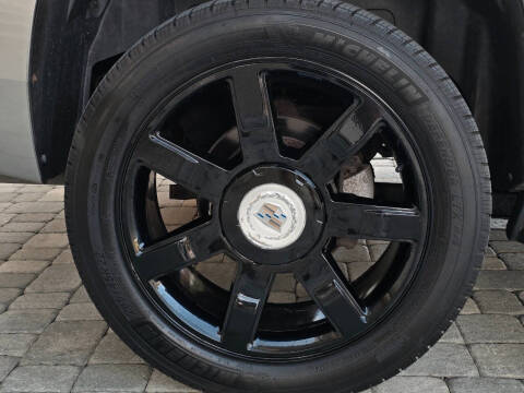 2010 Cadillac Escalade Luxury