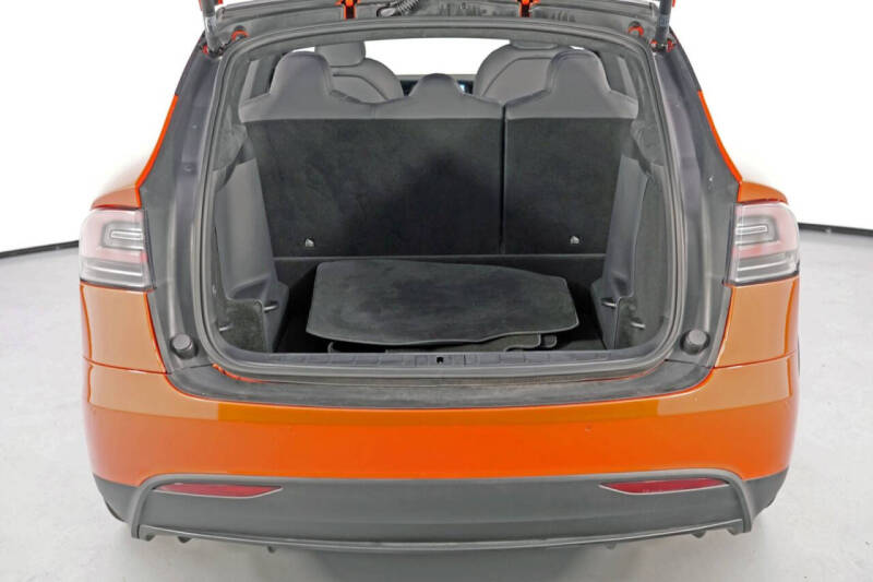 2020 Tesla Model X Long Range Plus