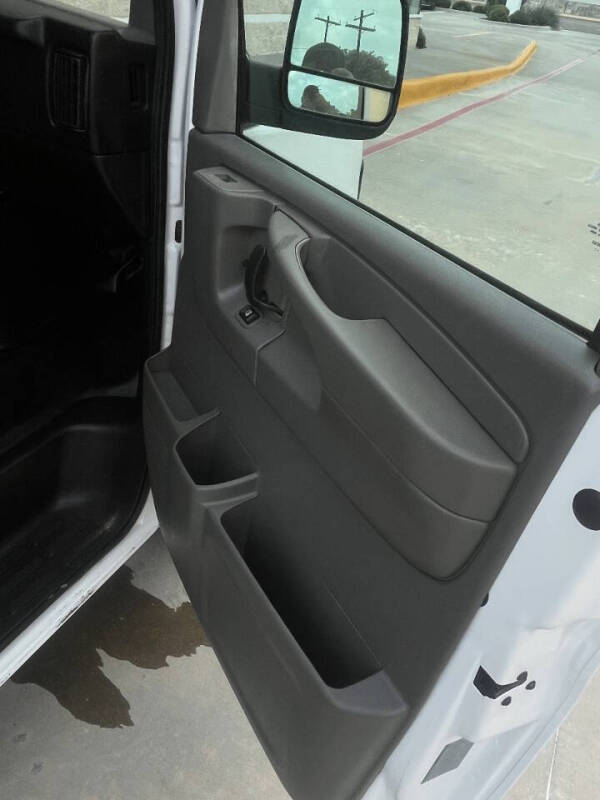 2014 Chevrolet Express 2500