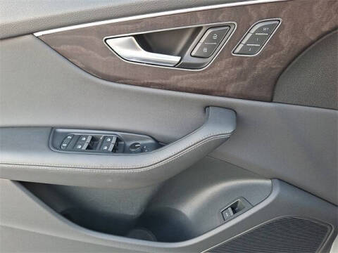 2023 Audi Q8 quattro Premium Plus 55 TFSI