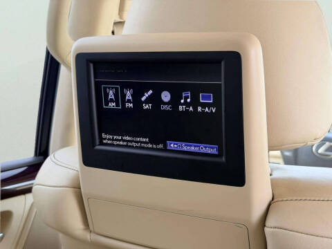 2013 Lexus LX 570