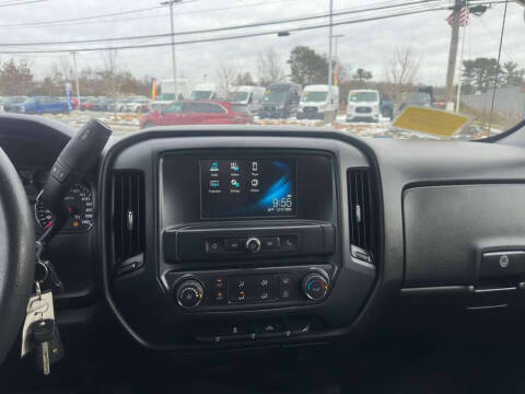 2018 Chevrolet Silverado 1500 Custom