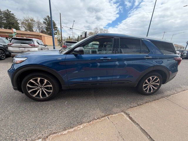2022 Ford Explorer ST-Line
