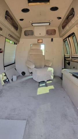 2003 Ford E-Series E-150