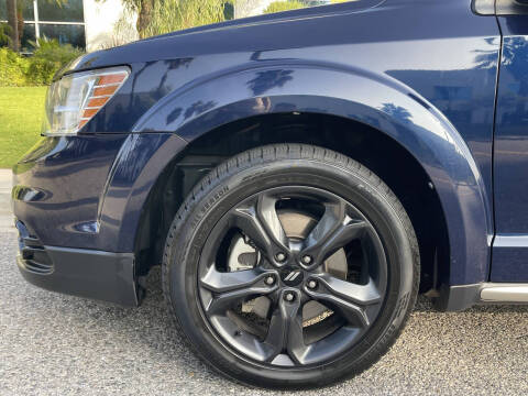2018 Dodge Journey Crossroad