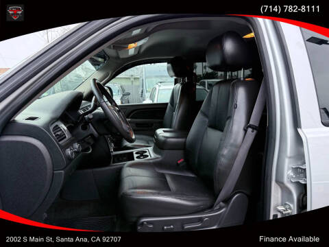 2011 Chevrolet Avalanche LT