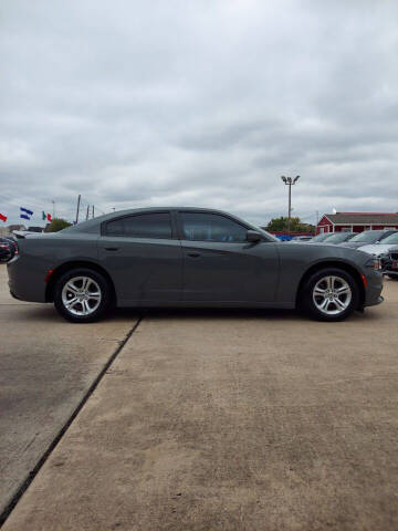 2019 Dodge Charger SXT