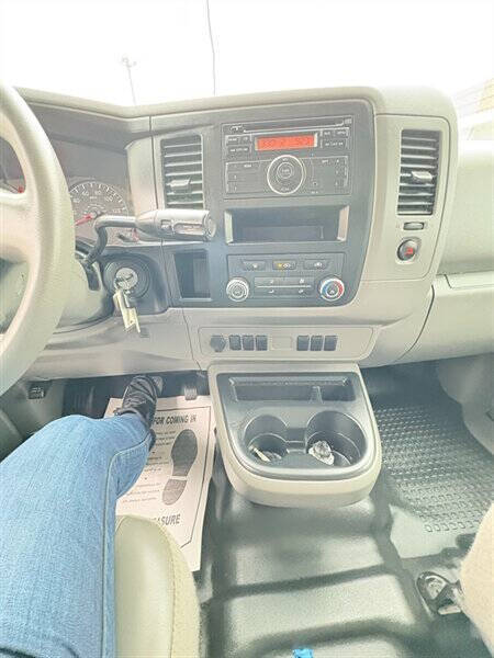 2016 Nissan NV 1500 S