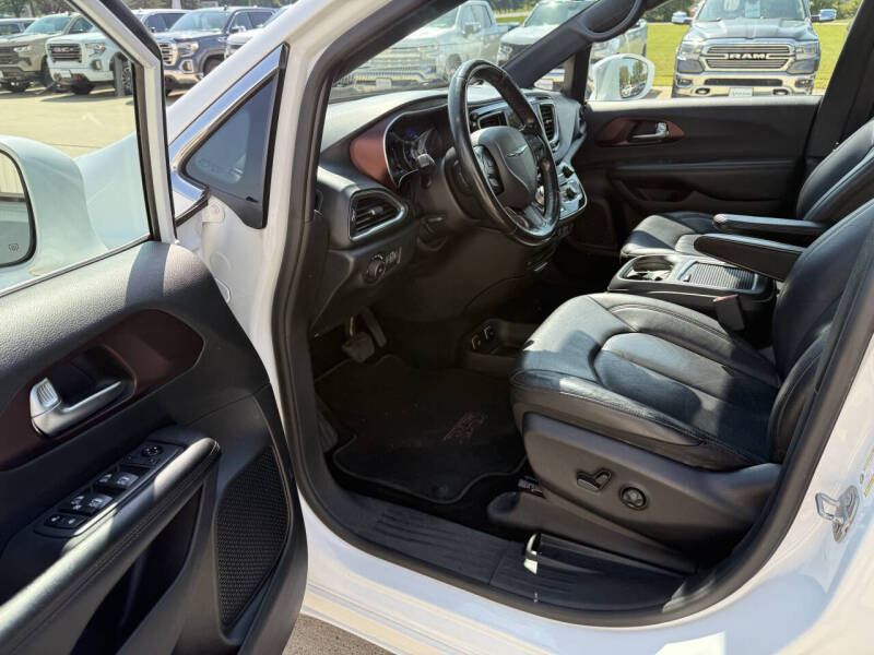 2019 Chrysler Pacifica Touring L Plus 35th Anniversary