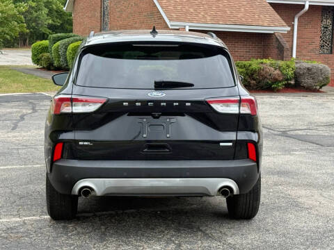 2020 Ford Escape SEL