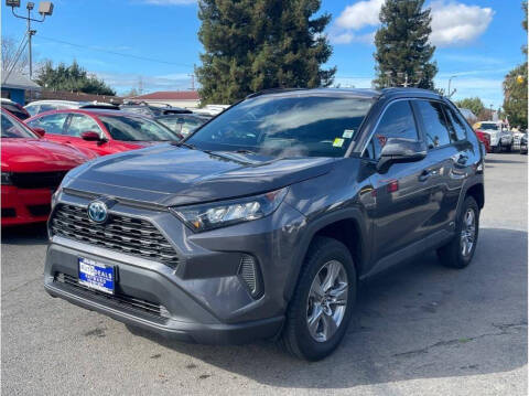 2022 Toyota RAV4 Hybrid LE