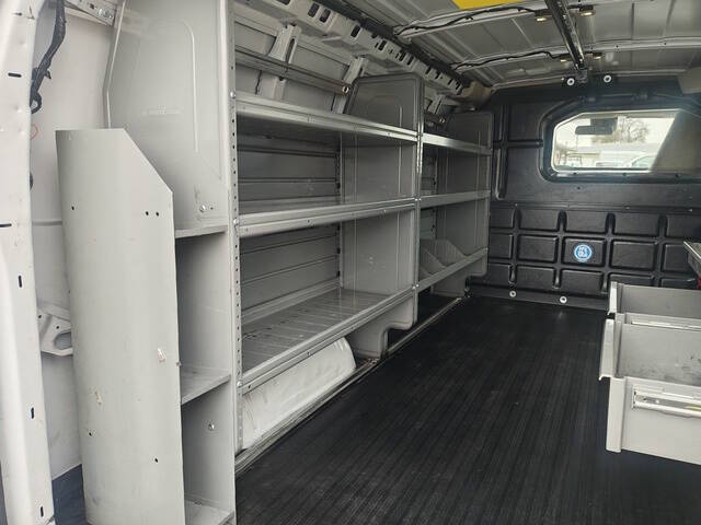 2021 Chevrolet Express 2500