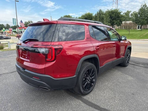2023 GMC Acadia SLT