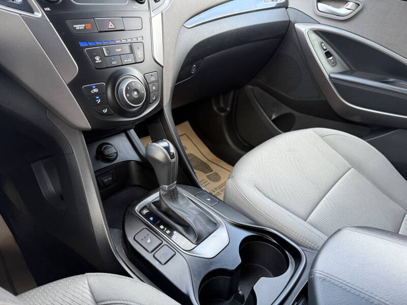 2014 Hyundai Santa Fe Sport 2.4L