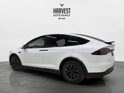 2023 Tesla Model X Standard Range