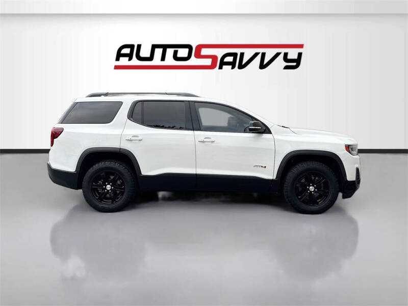 2022 GMC Acadia AT4