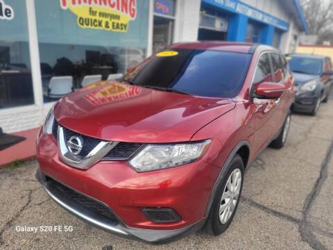 2015 Nissan Rogue for sale at AutoMotion Sales in Franklin OH