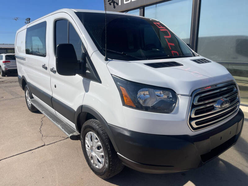 Image 10 of 2019 Ford Transit 250