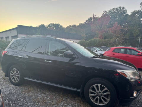 2015 Nissan Pathfinder SV