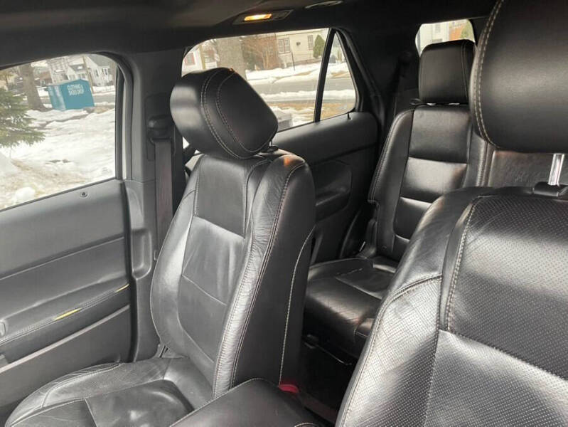 2013 Ford Explorer Sport