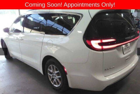2022 Chrysler Pacifica Touring L
