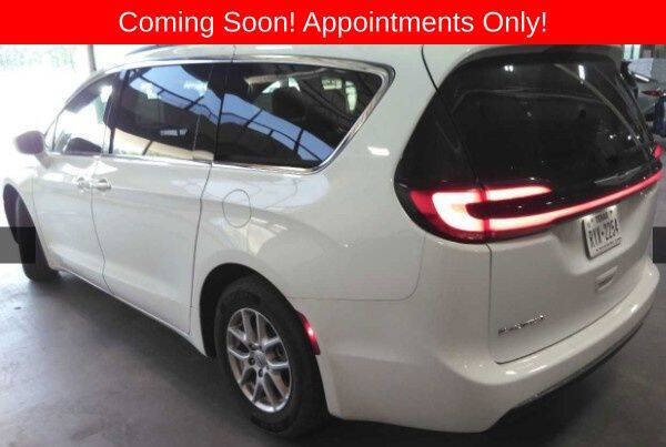 2022 Chrysler Pacifica Touring L