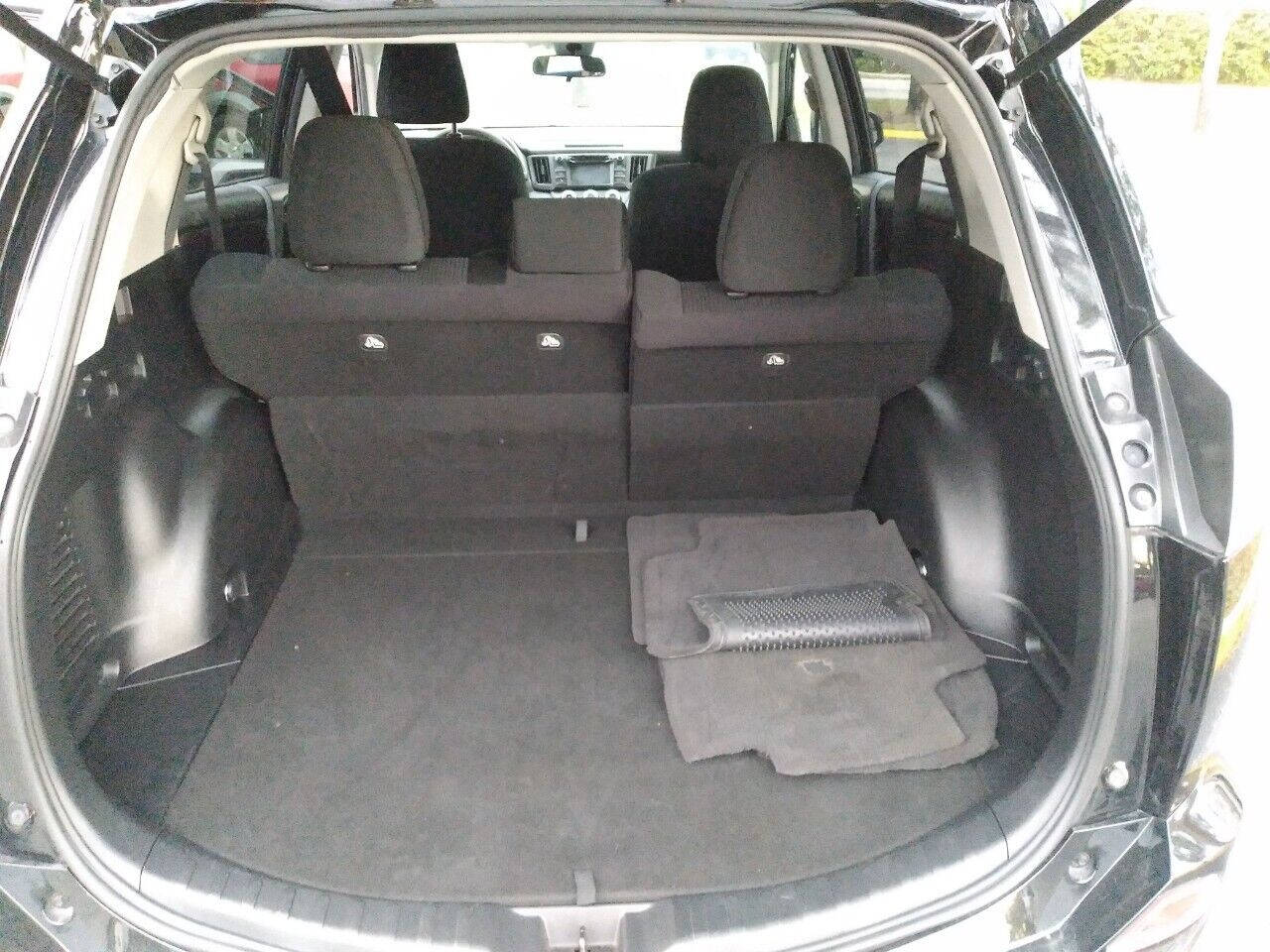 2017 Toyota RAV4  - $19,999