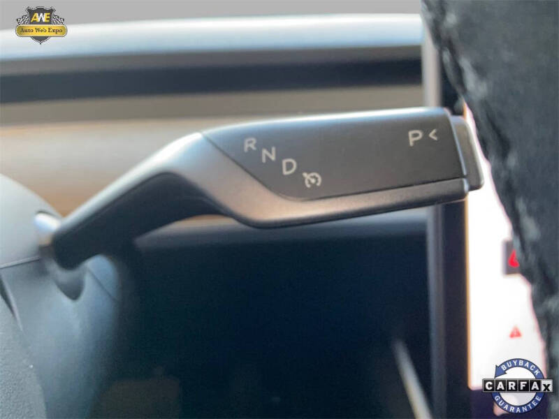 2019 Tesla Model 3 Mid Range