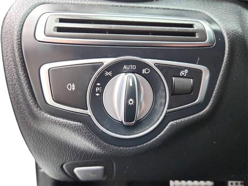 2017 Mercedes-Benz C-Class