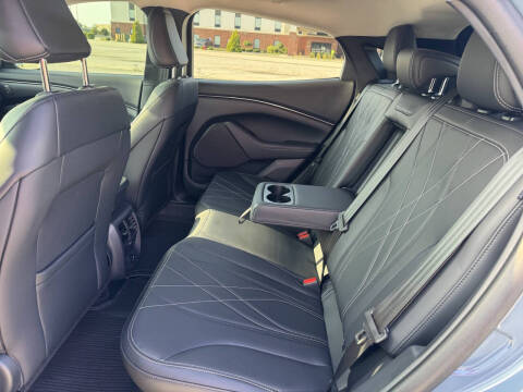 2023 Ford Mustang Mach-E Select