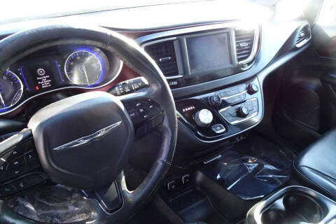 2020 Chrysler Pacifica Touring L 35th Anniversary