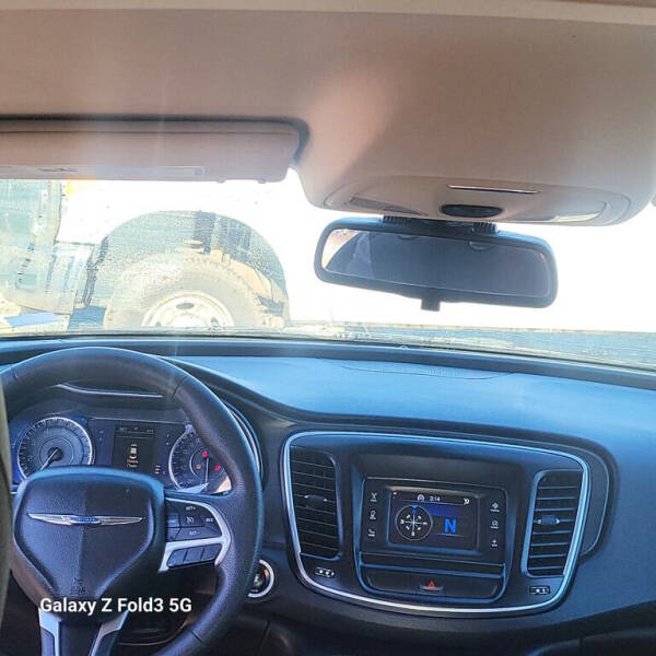 2016 Chrysler 200 Limited