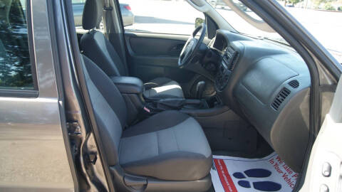 2006 Ford Escape XLS