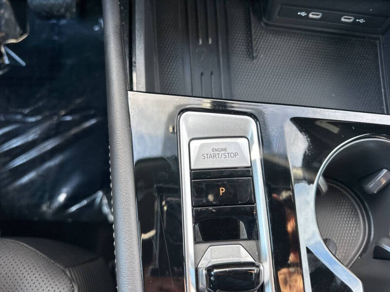 2025 Volkswagen Atlas Cross Sport SE