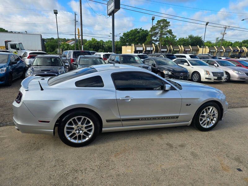 2014 Ford Mustang V6 Premium