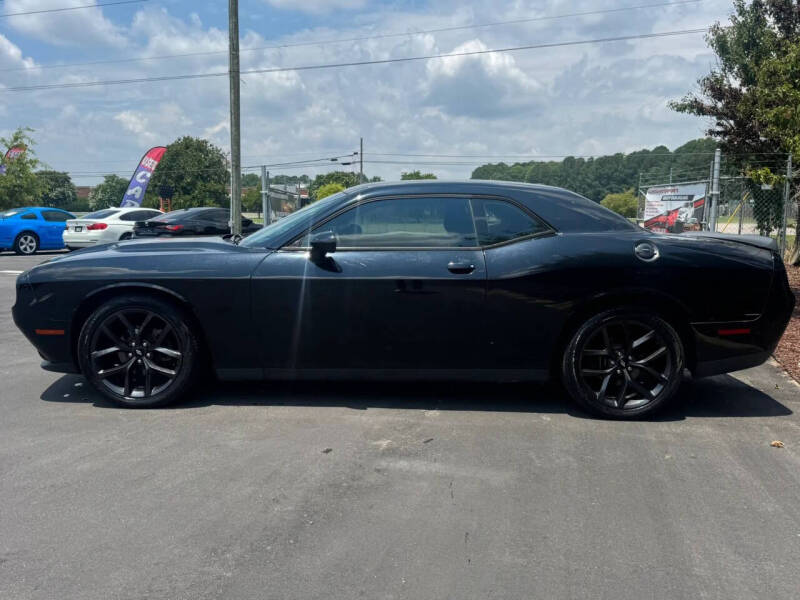 2019 Dodge Challenger SXT