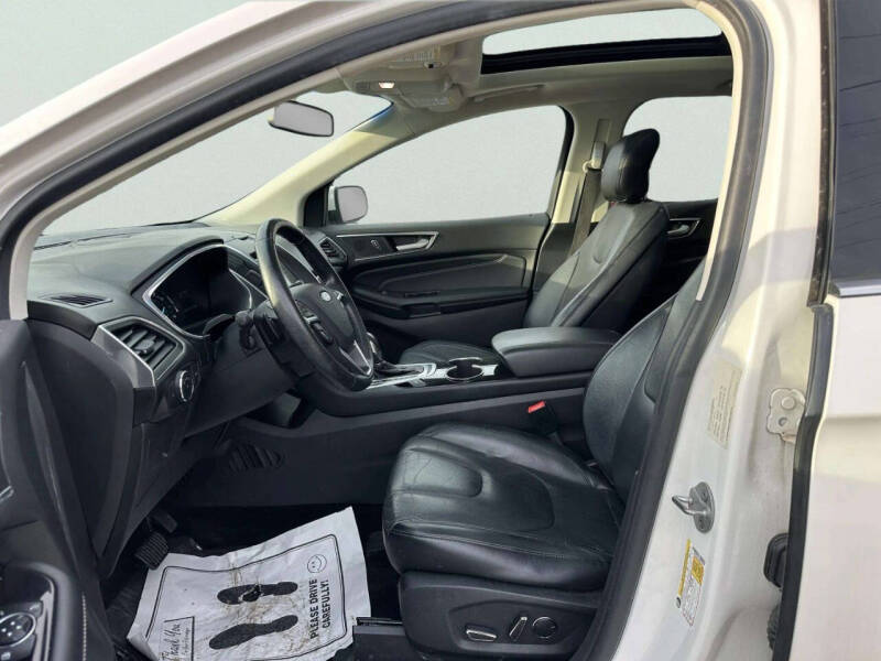 2016 Ford Edge Titanium