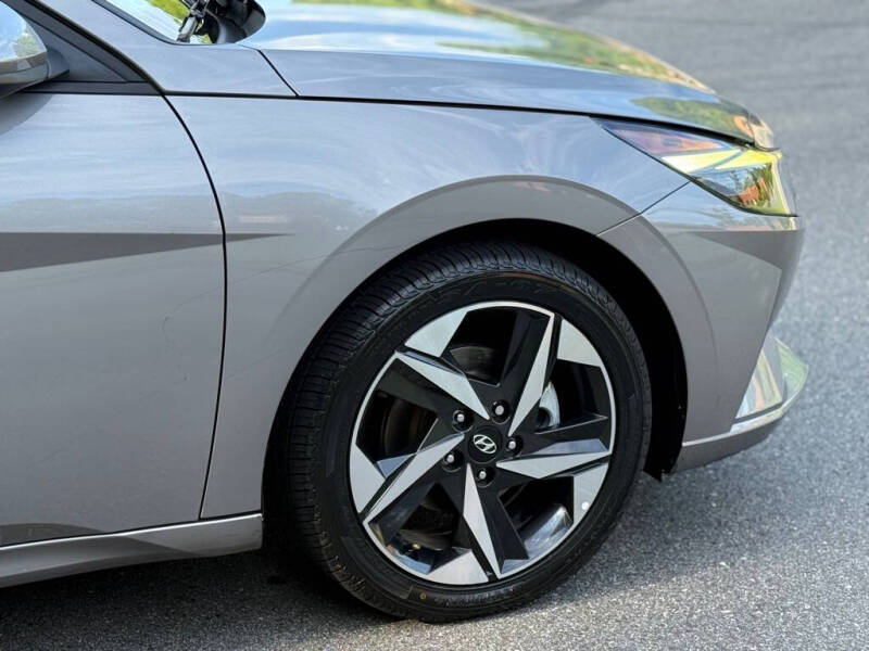 2023 Hyundai Elantra