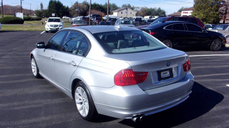 2011 BMW 3 Series 328i