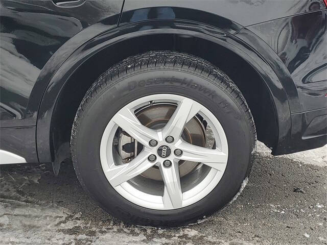 2023 Audi Q5 quattro Premium 40 TFSI