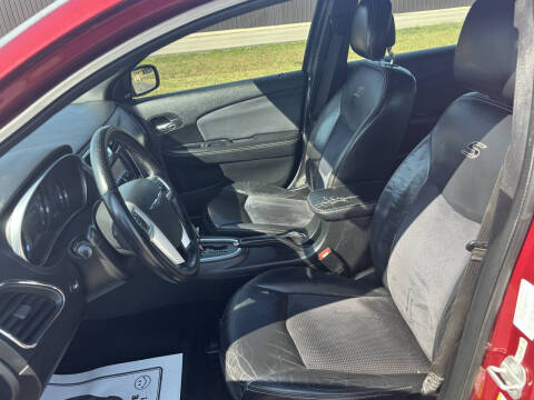 2013 Chrysler 200 Limited