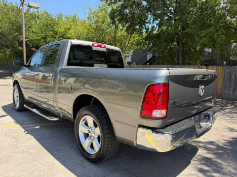 2013 RAM 1500 SLT