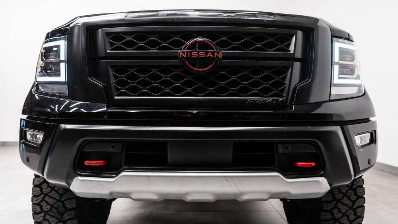 2024 Nissan Titan