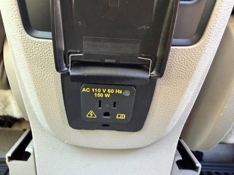 2016 Ford C-MAX Hybrid SE