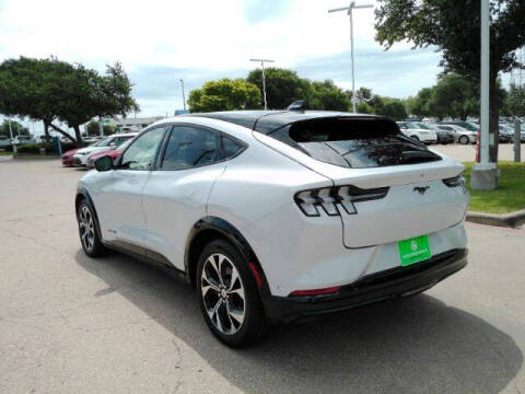 2023 Ford Mustang Mach-E Premium