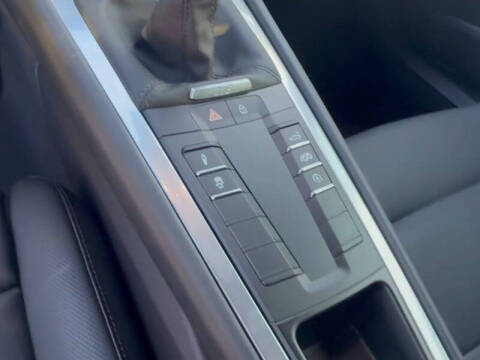 2024 Porsche 718 Cayman S