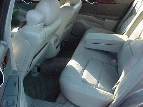 2004 Cadillac DeVille