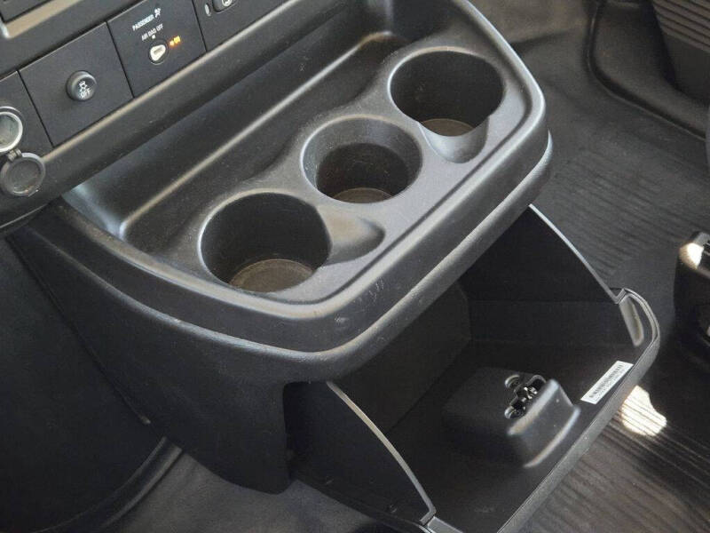 2021 Chevrolet Express 2500