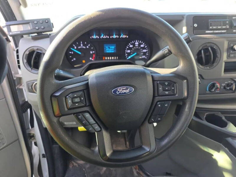2023 Ford E-Series